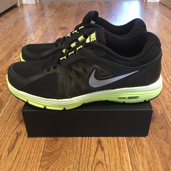 nike dual fusion mens